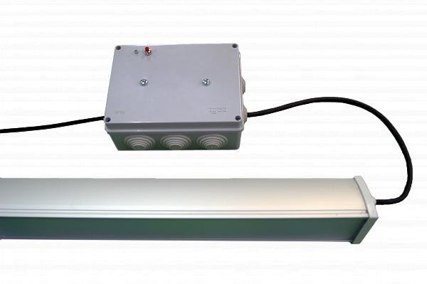 Светодиодный светильник аварийный ДиУС-90 линейный с БАП